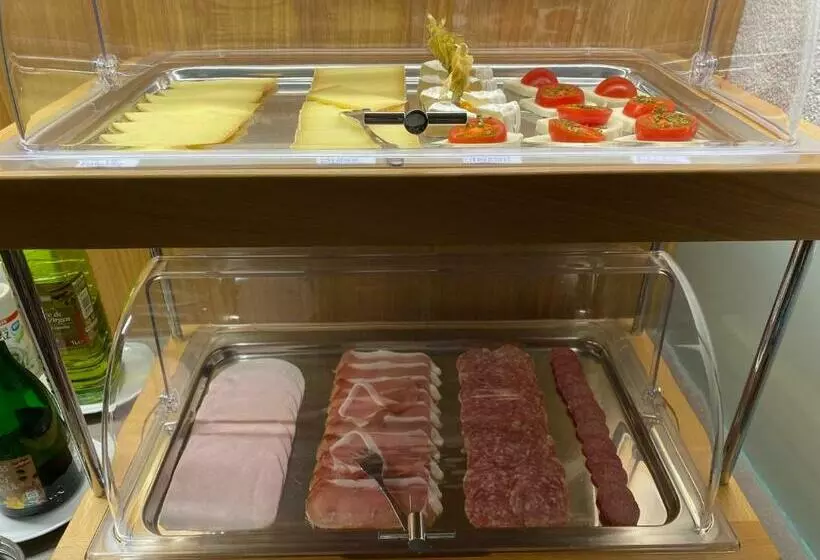 ペンション Garni Enzian