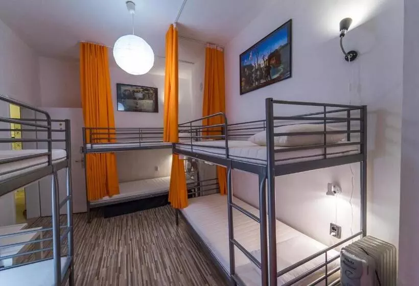 Pijama Hostel