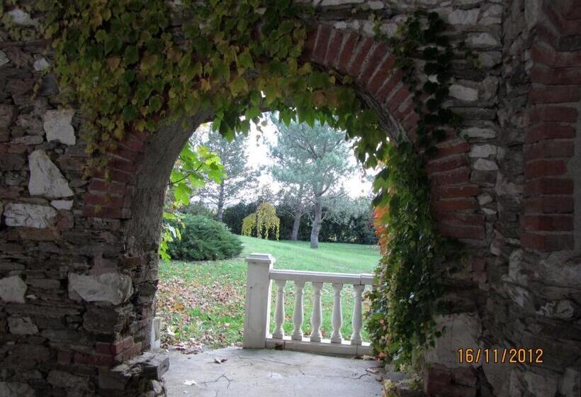 ベッドアンドブレックファースト La Bergerie De Valerie