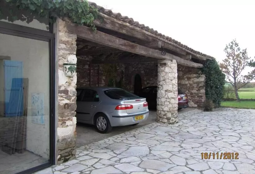 Aamiaismajoitus (B&B) La Bergerie De Valerie