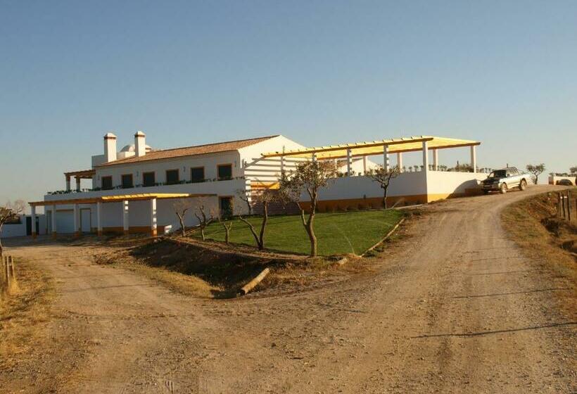 호텔 Herdade Dos Montes Bastos