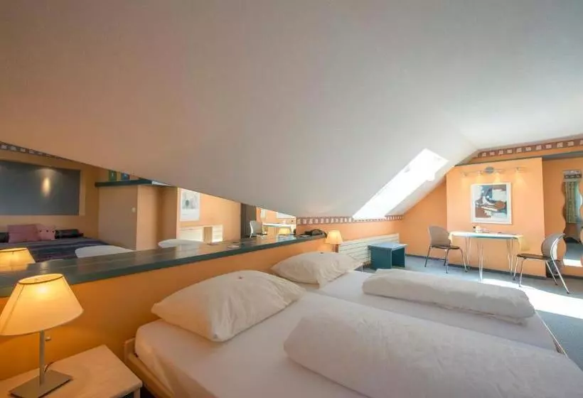 ホテル Landgasthof Lowen