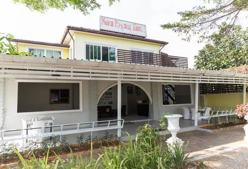 Hotelli Oyo 674 Greenery Home