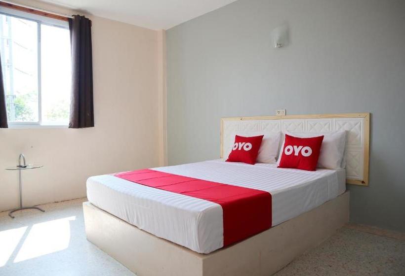 호텔 Oyo 674 Greenery Home