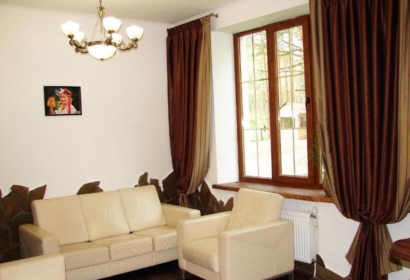 فندق Pershyi Kordon Tourist Complex