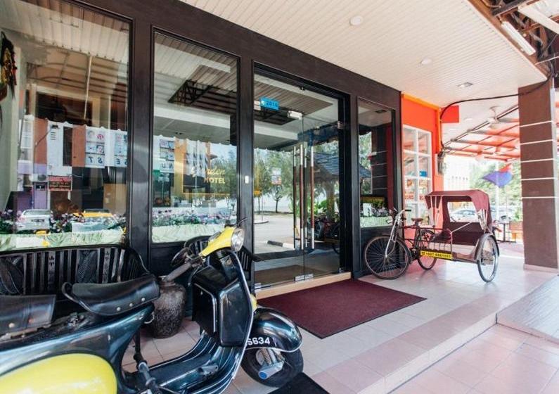 Hotel Pontian Garden