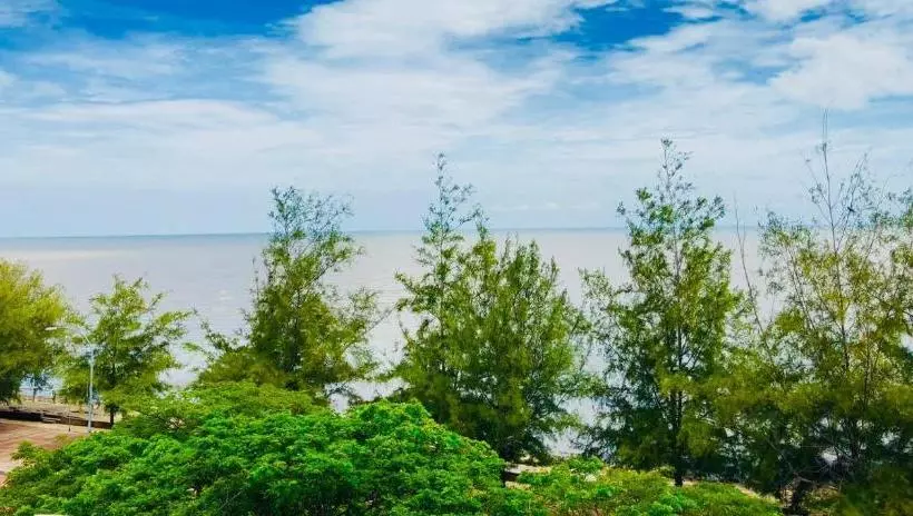 Hotelli Pontian Garden