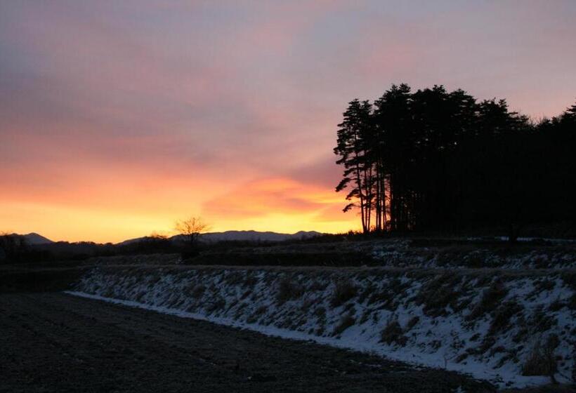 Pensió Azumino Backpackers 山の風