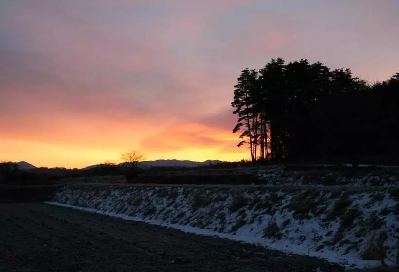 Majatalo Azumino Backpackers 山の風