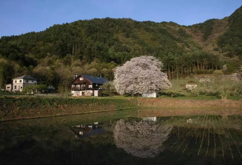 Majatalo Azumino Backpackers 山の風