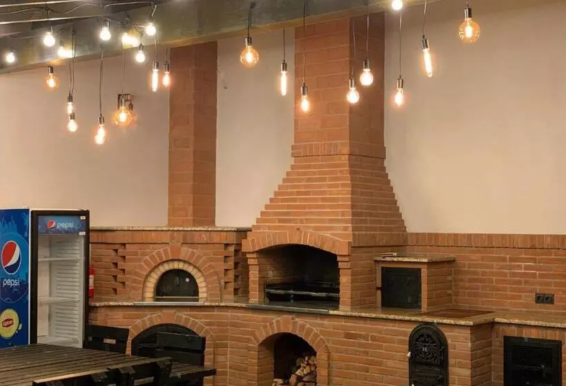 Majatalo Casa De La Munte