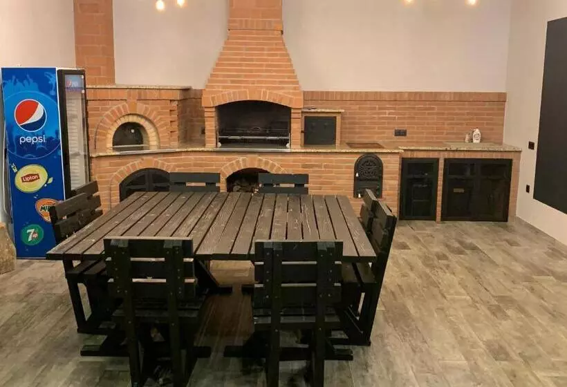 Majatalo Casa De La Munte