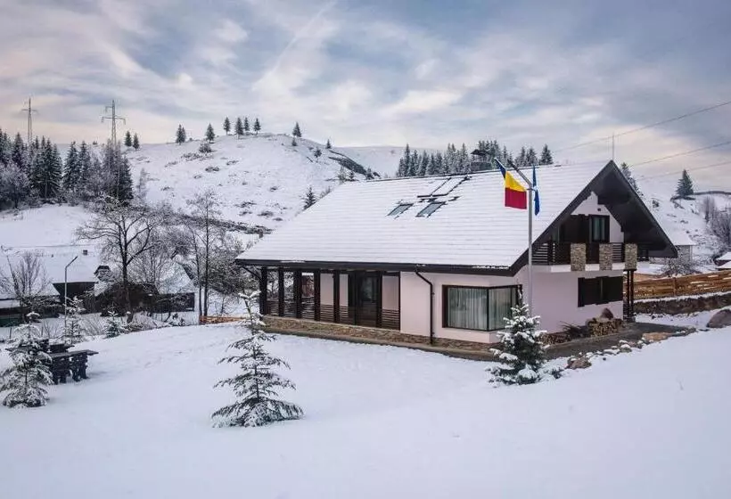 Majatalo Casa De La Munte