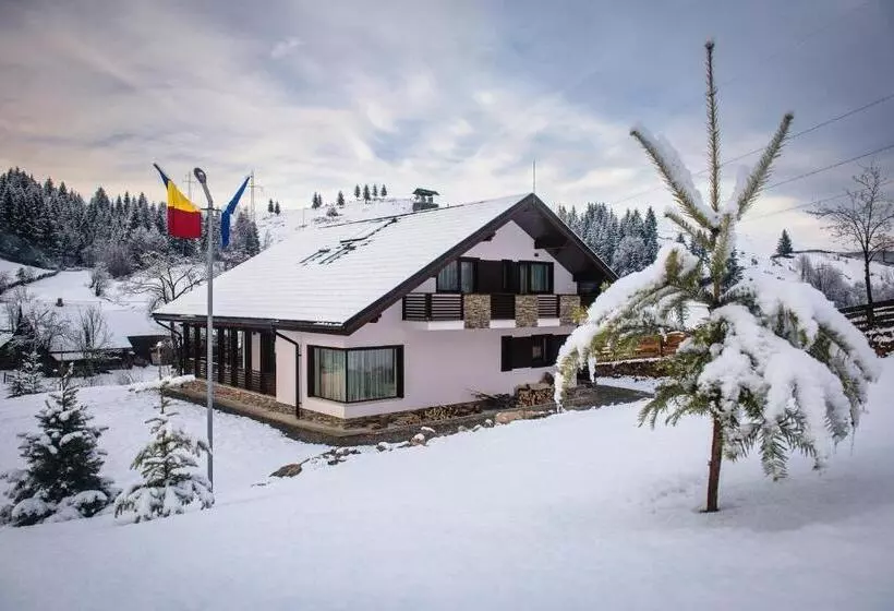 Majatalo Casa De La Munte