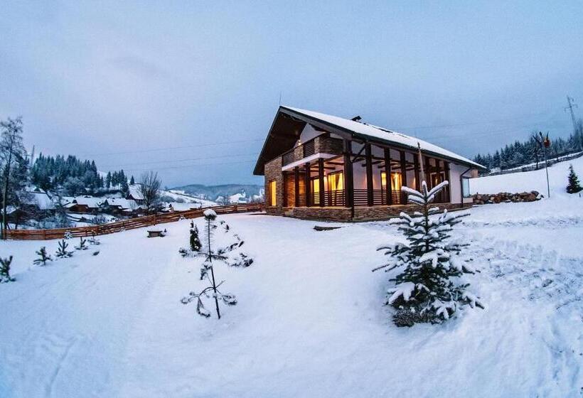 پانسیون Casa De La Munte