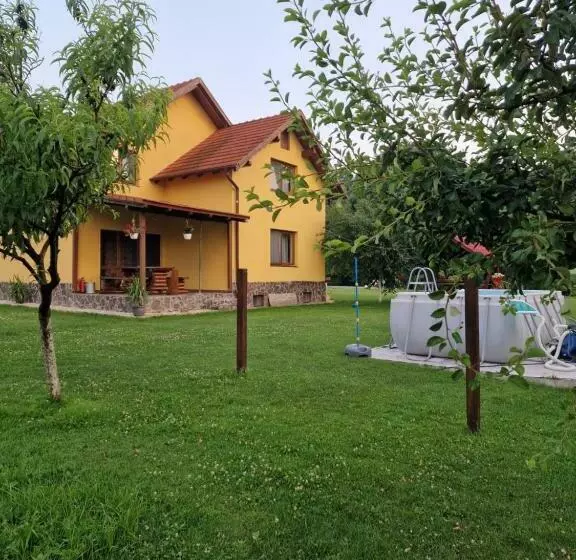 پانسیون Casa Maya