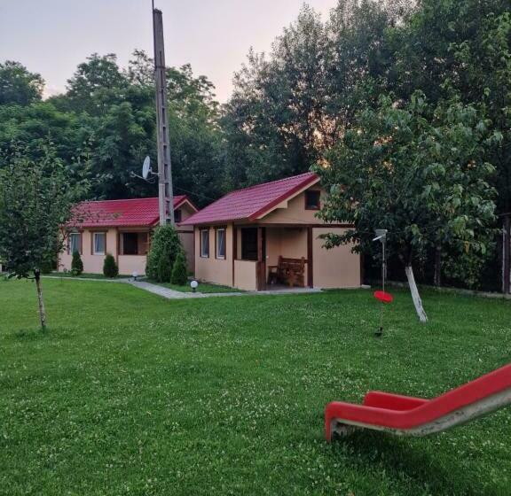 بنسيون Casa Maya