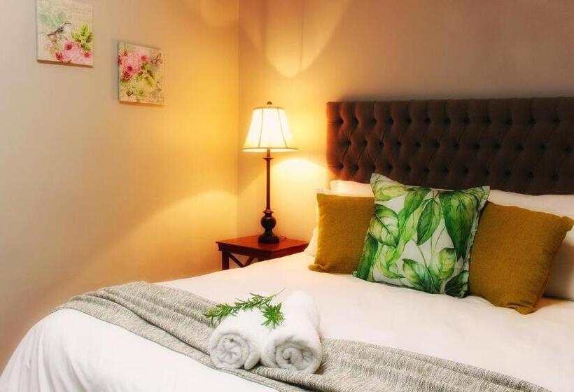 Pension Clivia Lodge