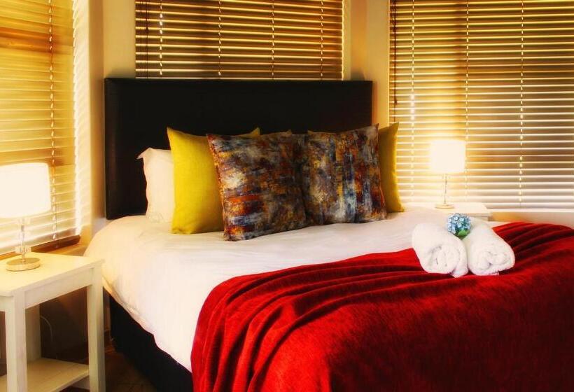 Pension Clivia Lodge