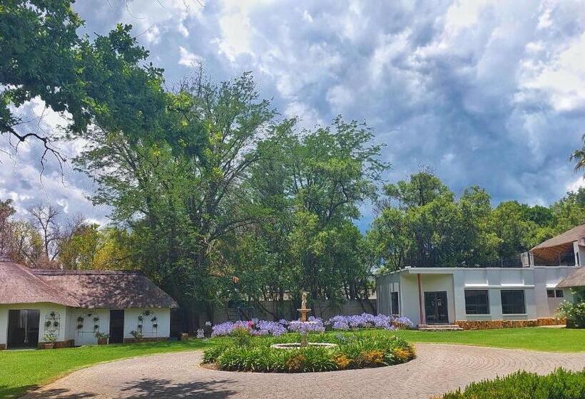 Pension Clivia Lodge