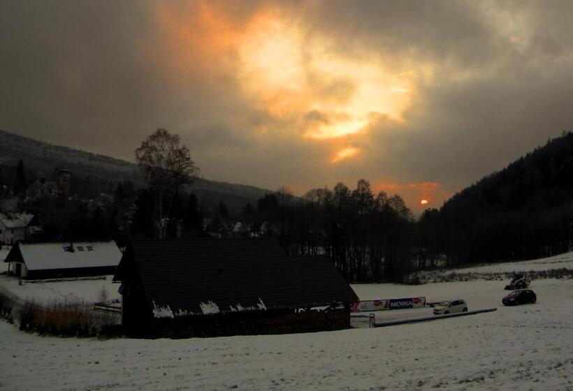 Panzió Penzion A Apartmány Skipark Hraběšice