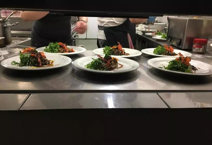 Majatalo Penzion U Broucka