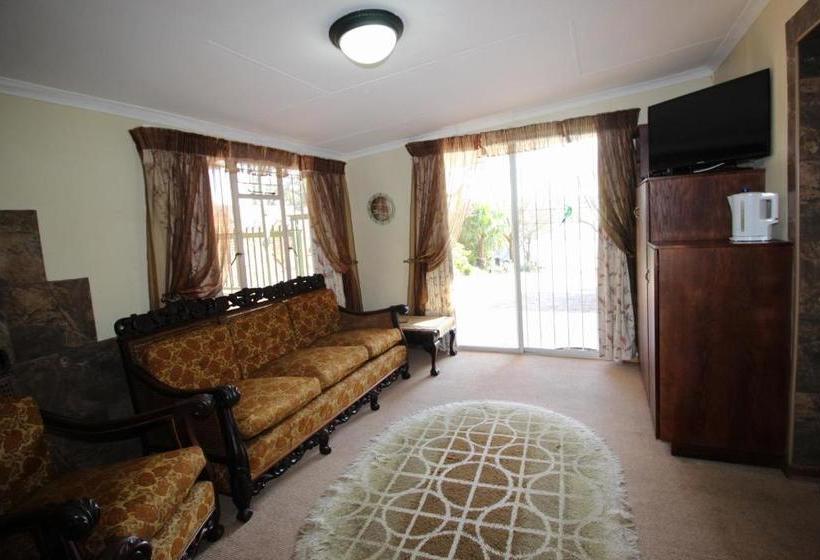 بنسيون Waterfront Guest House