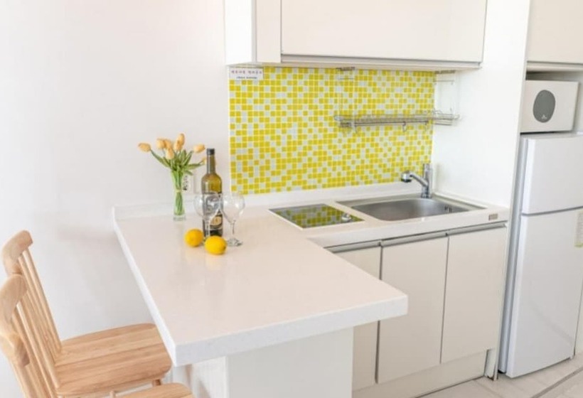 Goseong Nerja Sol Pension