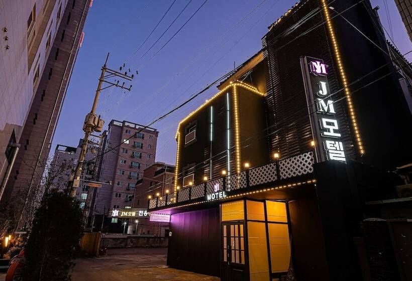 בית מלון כפרי Anyang Jm