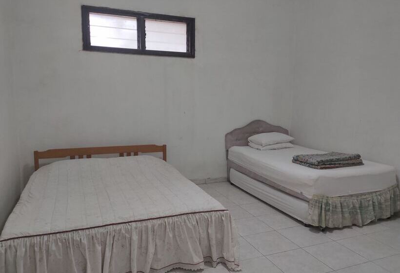 فندق Wina Wisata