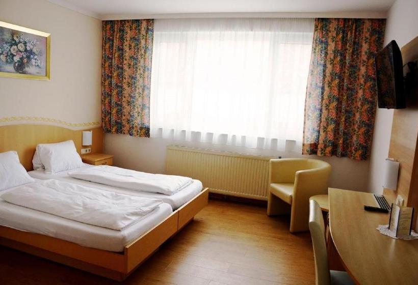 旅馆 Gasthaus & Gästehaus Bsteh