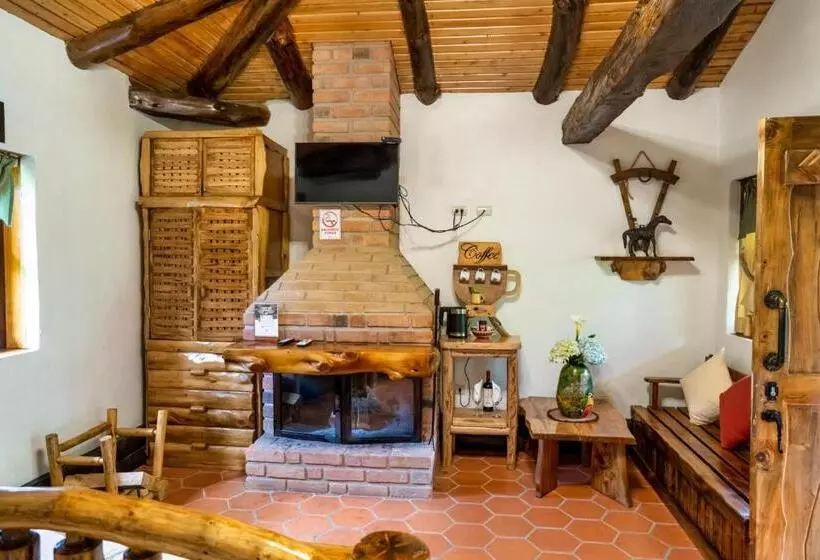 Retkeilymaja Hacienda Turistica Intihuatana