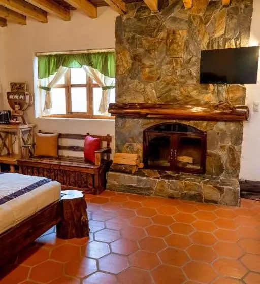 Retkeilymaja Hacienda Turistica Intihuatana