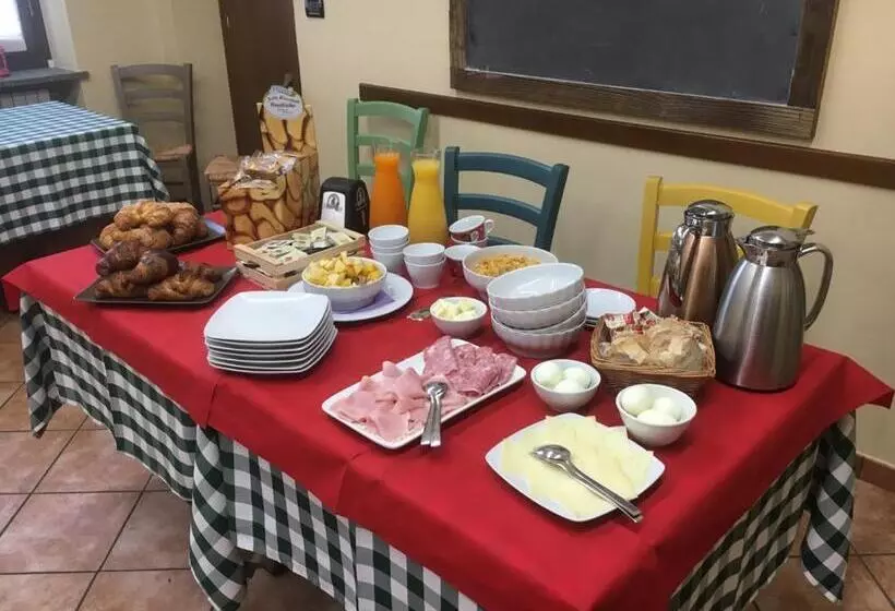 Retkeilymaja Locanda Reloup