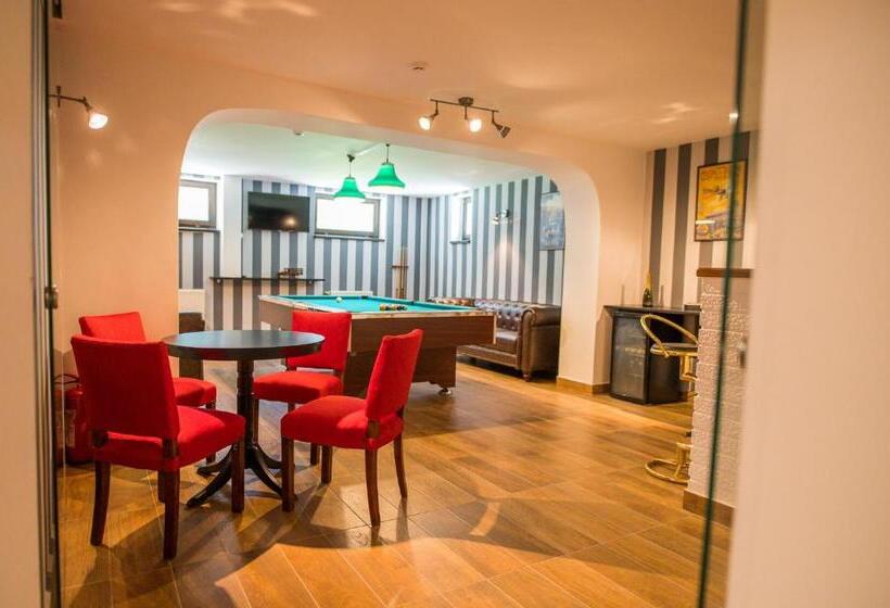 Bed and Breakfast Casa Din Plai