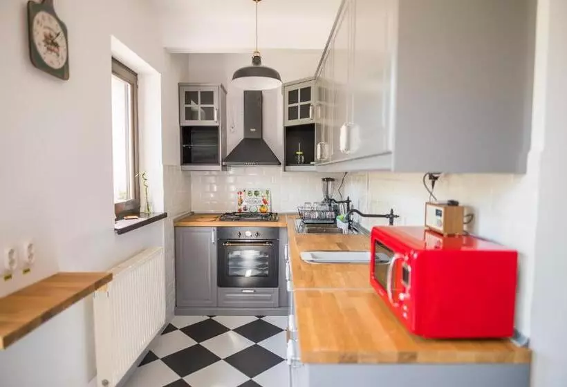 Aamiaismajoitus (B&B) Casa Din Plai