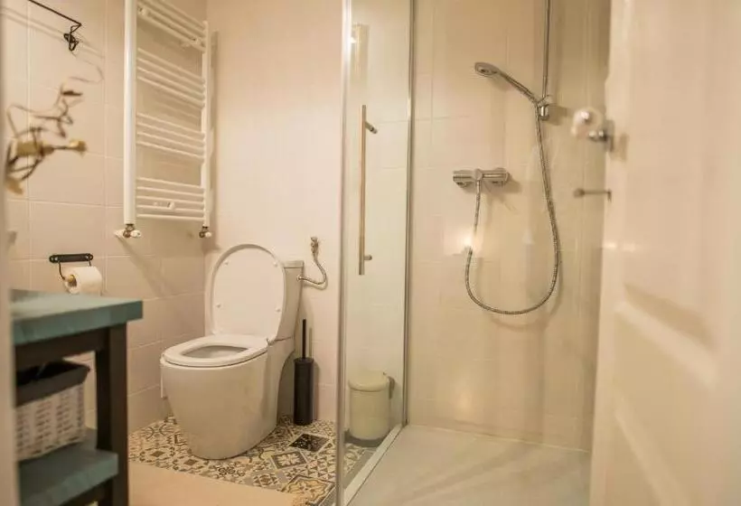 Aamiaismajoitus (B&B) Casa Din Plai