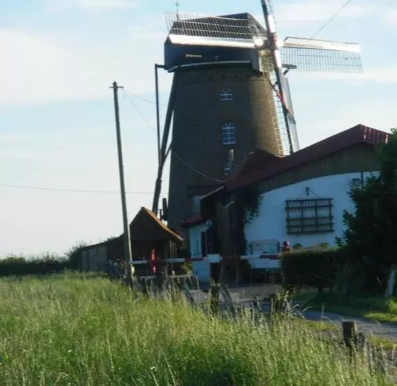 Aamiaismajoitus (B&B) La Vallée Des Trois Monts