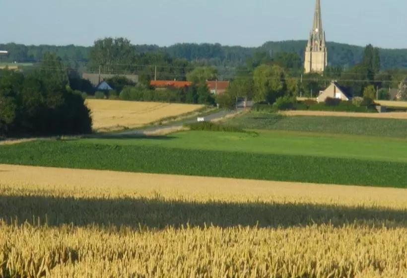 Aamiaismajoitus (B&B) La Vallée Des Trois Monts