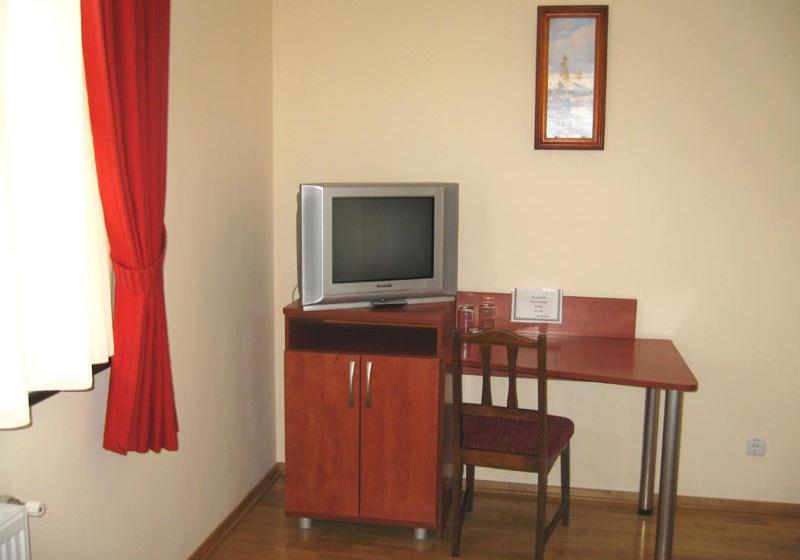 Hotel готель леон