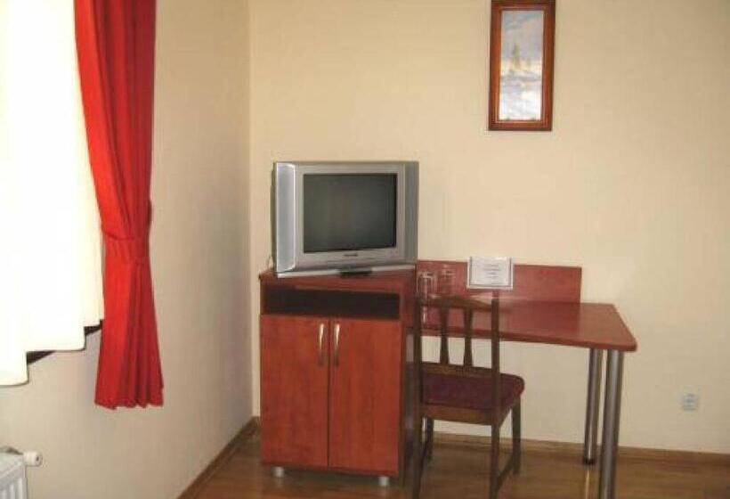 Hotel готель леон