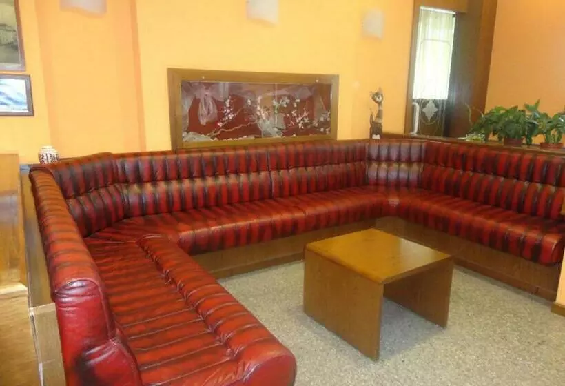 ホテル Albergo Nazionale