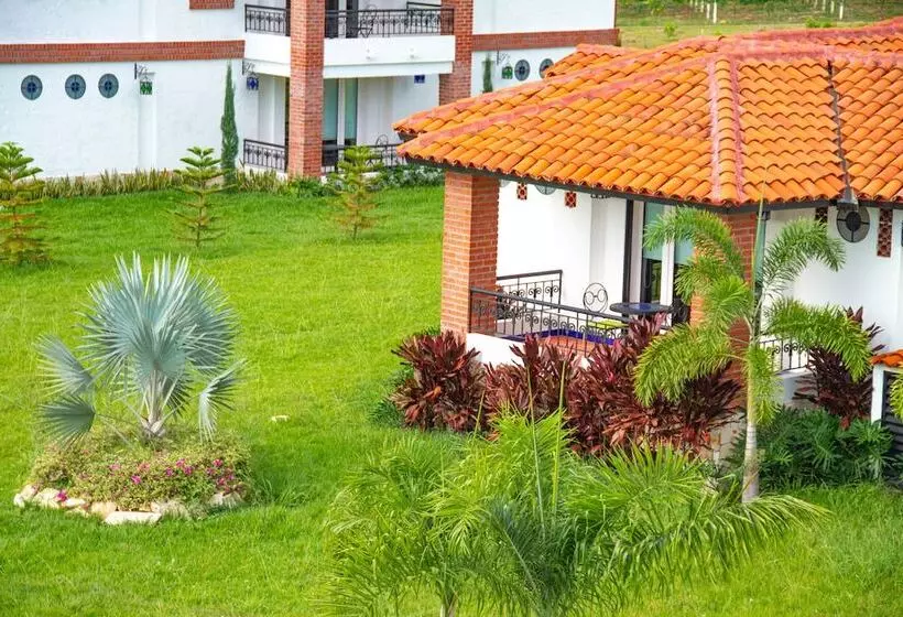 Hotelli Casa Bohemia   Resort De Cerveza Y Vino