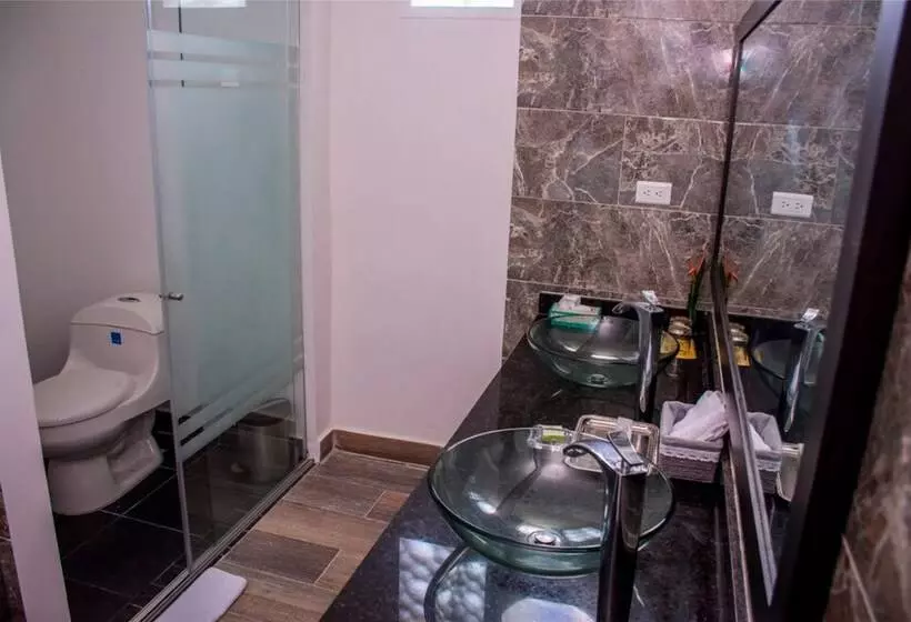 Hotelli Casa Bohemia   Resort De Cerveza Y Vino