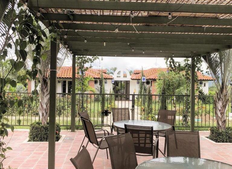 Hotel Casa Bohemia   Resort De Cerveza Y Vino