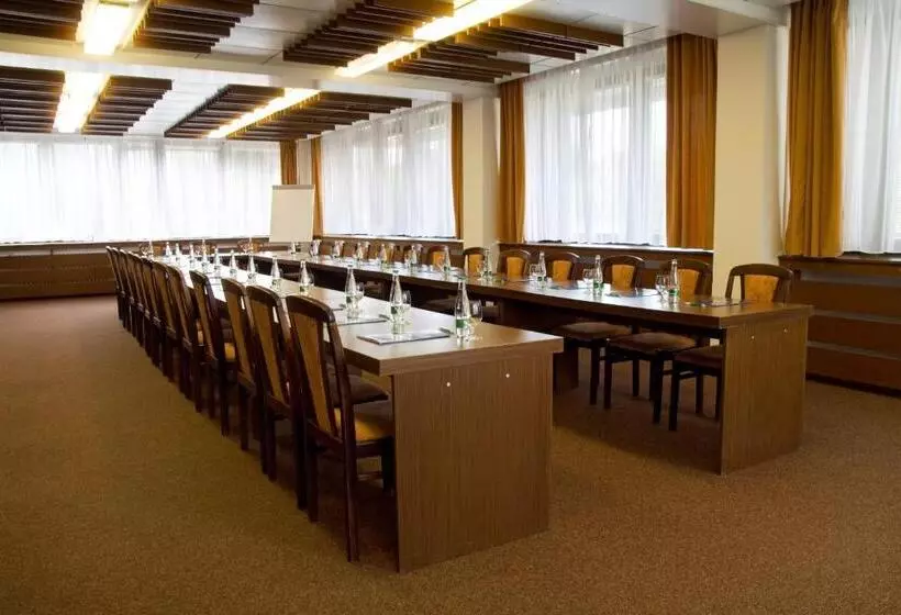 Hotelli Ensana Spa Smrdáky