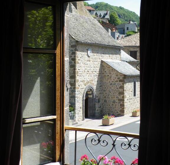 ホテル Hôtel Des Voyageurs