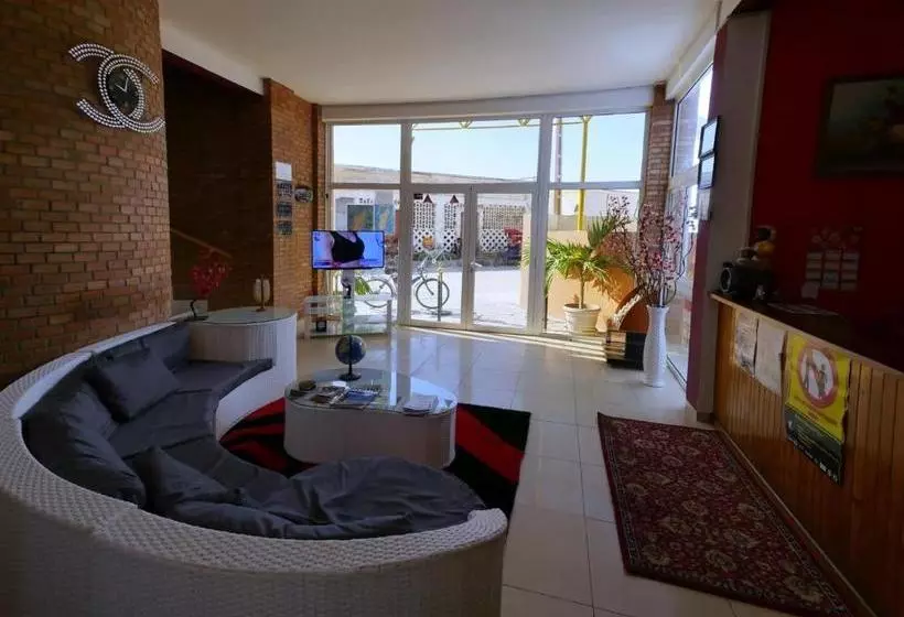 هتل Hôtel Saïfee International