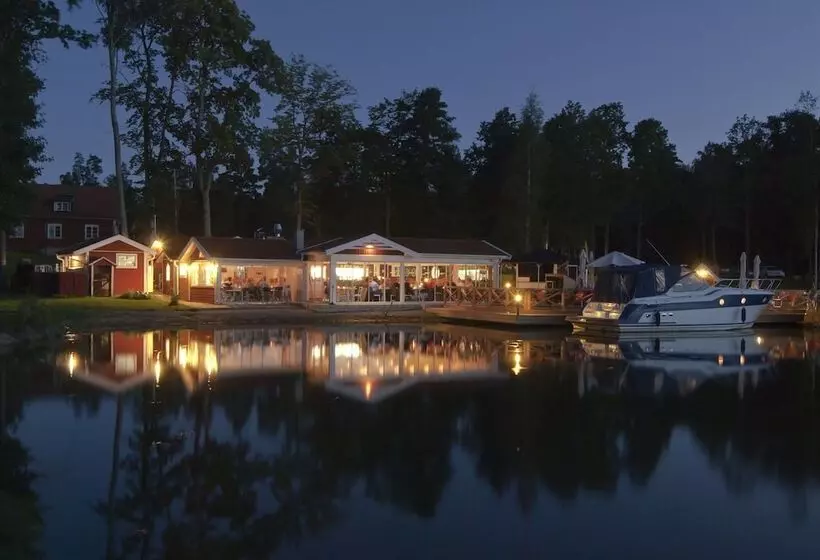 Hotelli Katrinelund Gästgiveri & Sjökrog