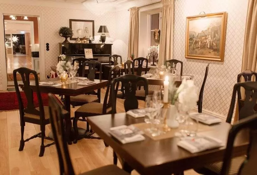 Hotelli Katrinelund Gästgiveri & Sjökrog